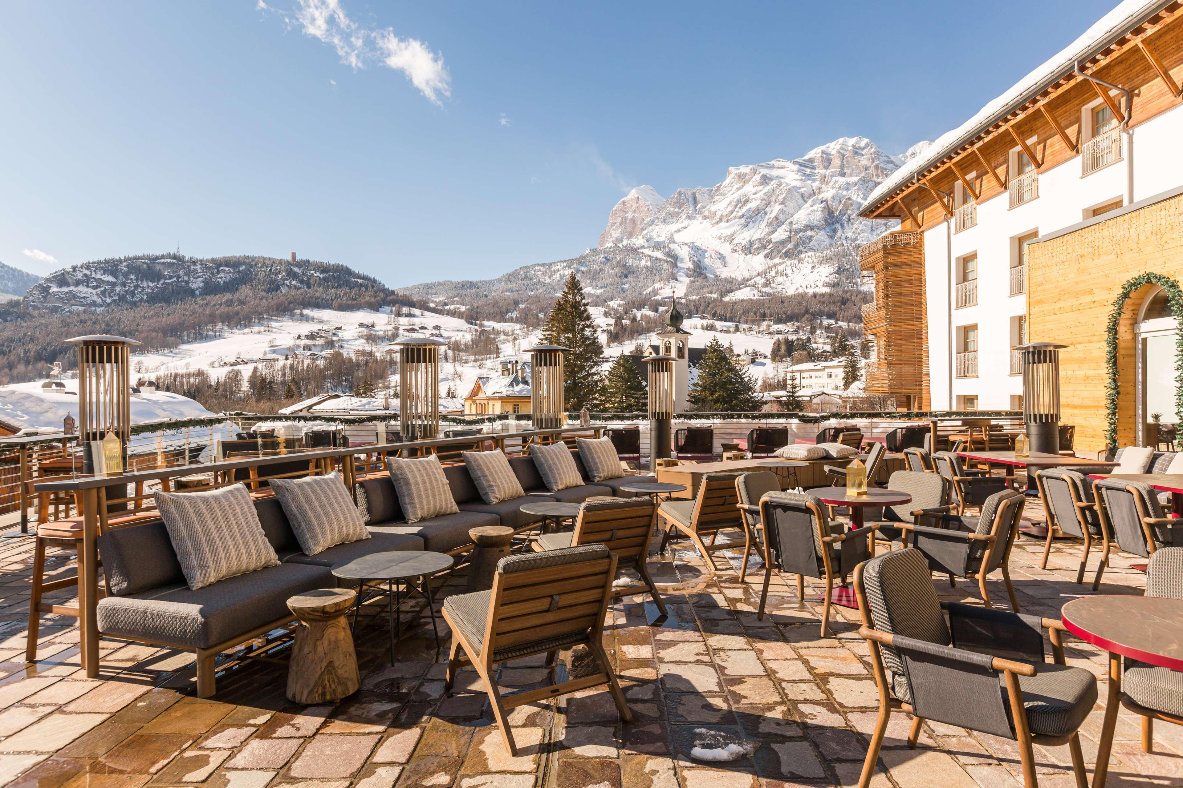 Grand Hotel Savoia Cortina D'Ampezzo, A Radisson Collection Hotel Exterior photo